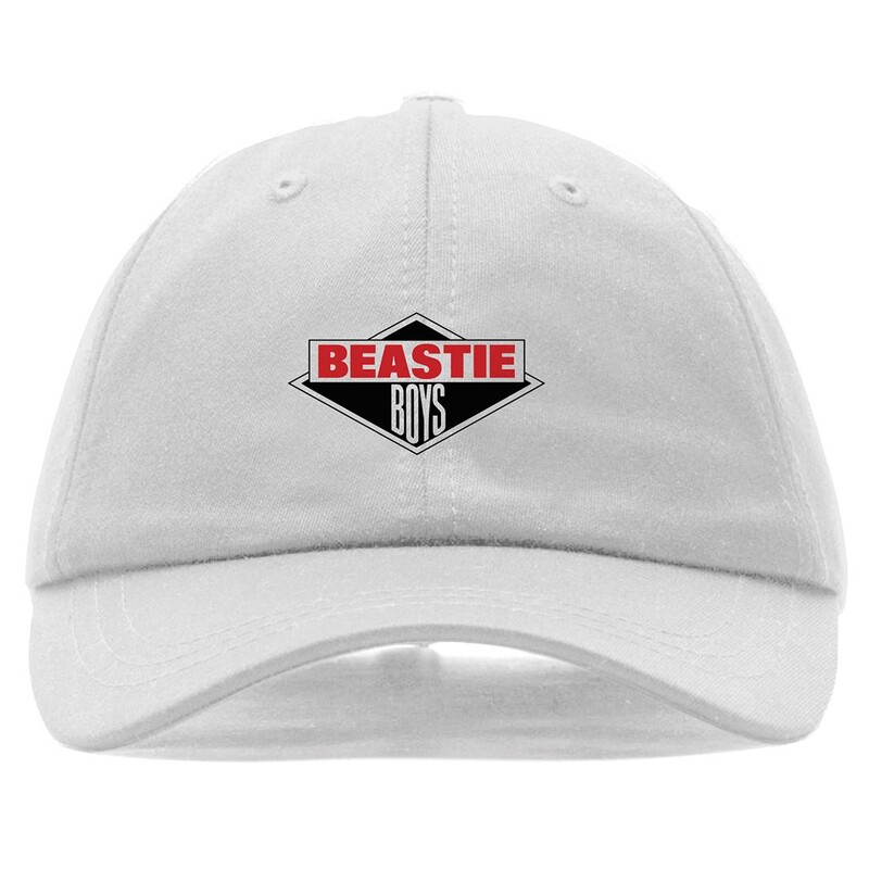 White BB Shield Hat von Beastie Boys - Dad Hat jetzt im Beastie Boys Store